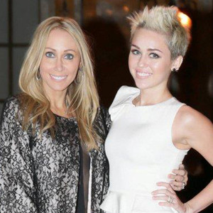 Miley Cyrus, Tish Cyrus Miley Cyrus, Tish Cyrus